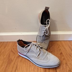 Thomas & Vine Jett Perforated Wingtip Suede Size 9.5 Mens Taupe Barely Worn